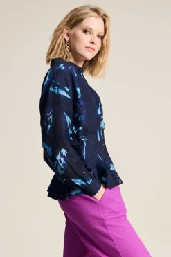 BLOUSE><noscript><img width=