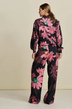 BROEK><noscript><img width=