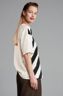 TSHIRT Meryl><noscript><img width=