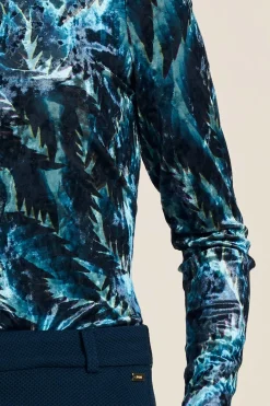 TURTLENECK><noscript><img width=